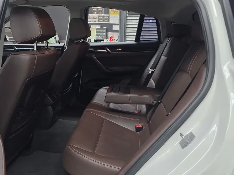 BMW X4 2.0d xDrive - САМО 30% АВАНС, снимка 11 - Автомобили и джипове - 56069935