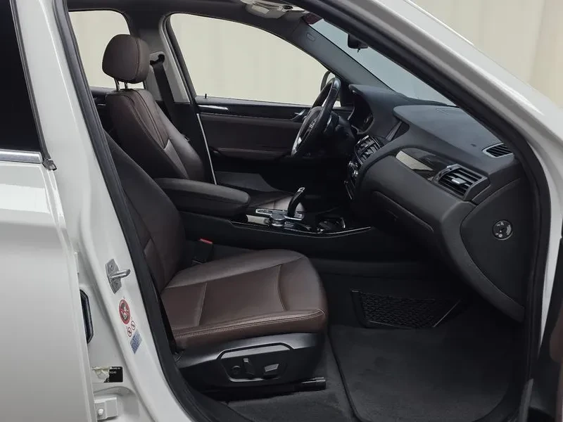 BMW X4 2.0d xDrive - САМО 30% АВАНС, снимка 10 - Автомобили и джипове - 56069935