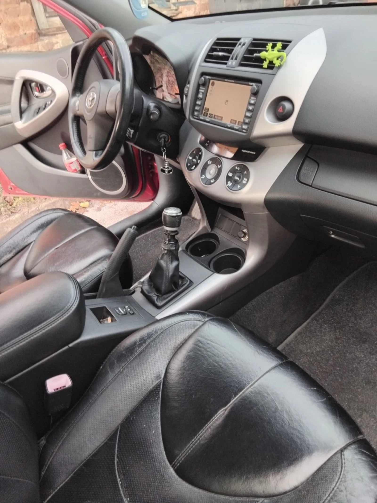 Toyota Rav4 2.2 D4D - изображение 10