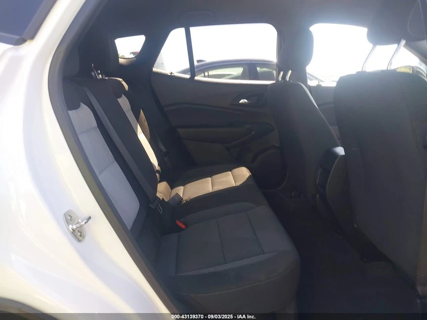 Chevrolet Trax 1.2l Fwd 1Rs - изображение 8