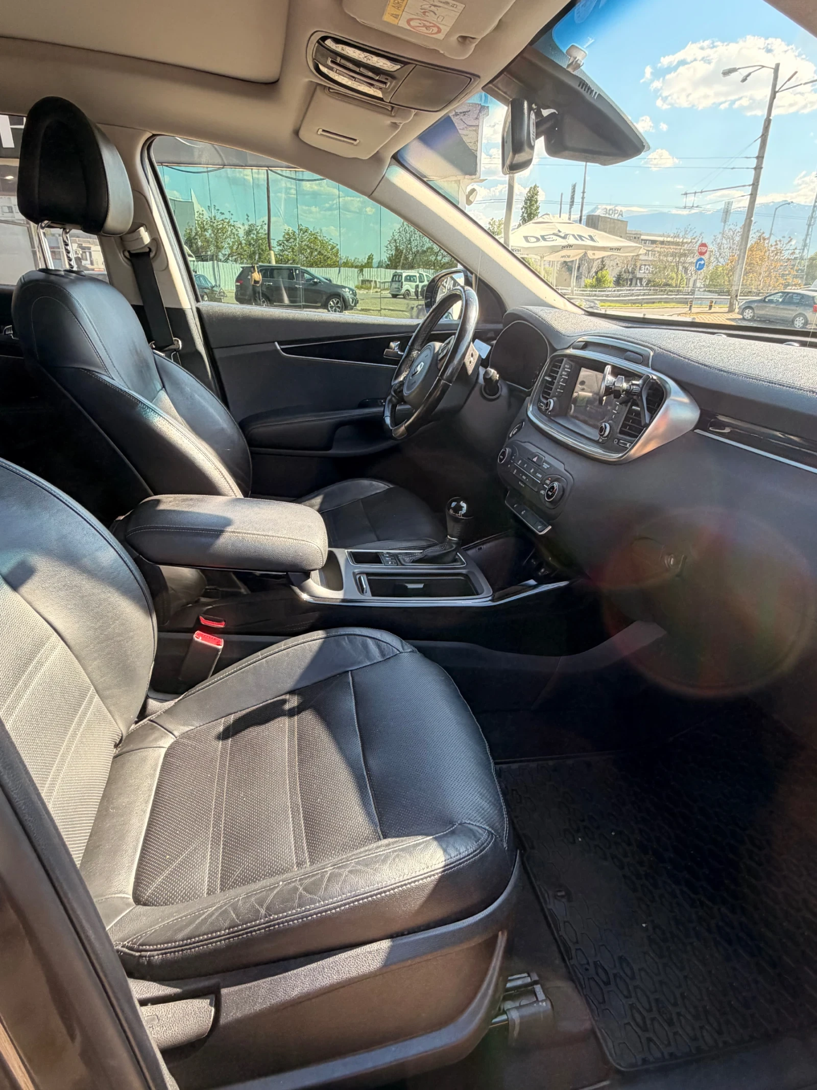 Kia Sorento 2.2 Diesel 7места AWD 4х4 , снимка 6 - Автомобили и джипове - 54442528