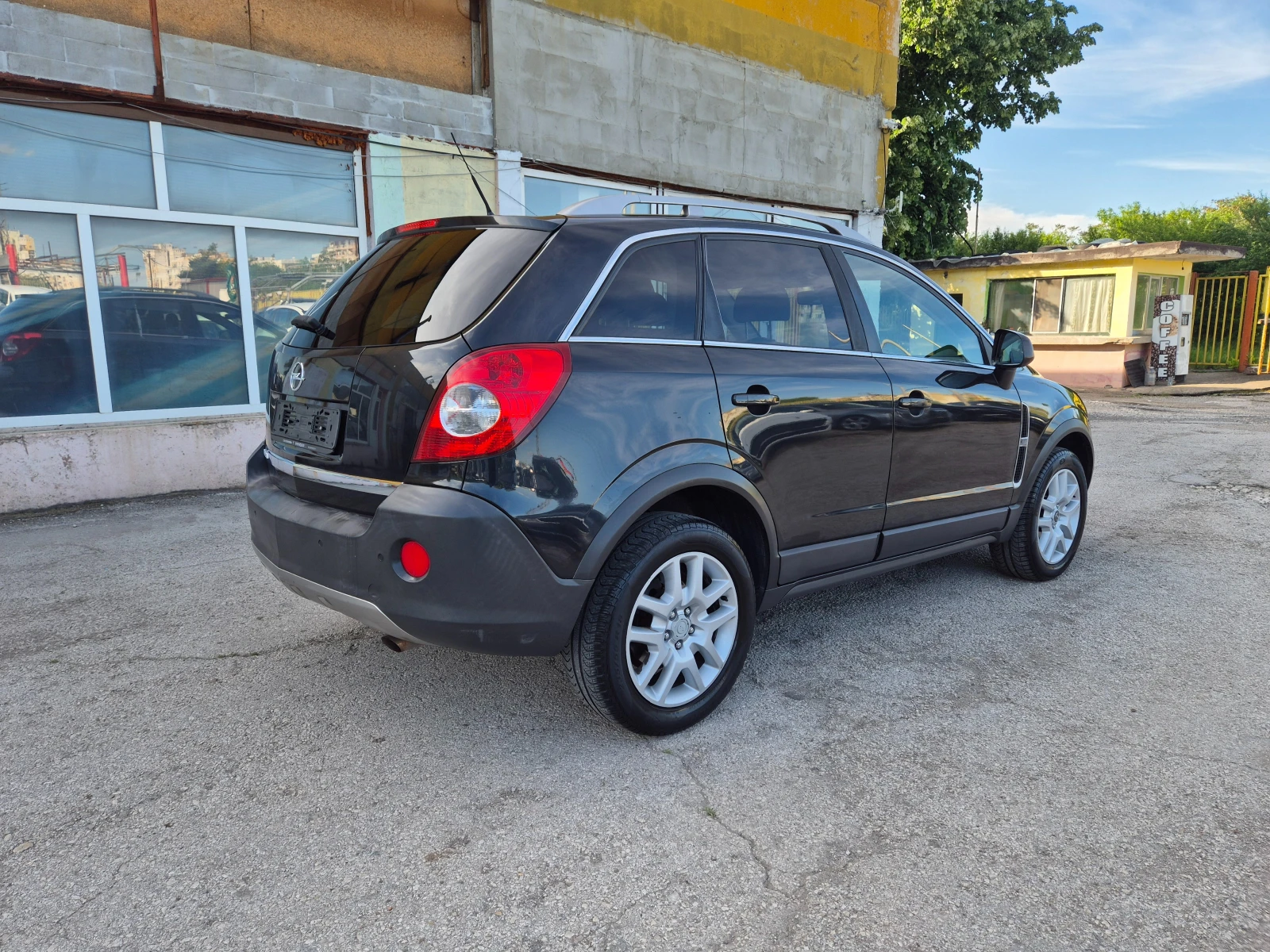 Opel Antara 2.4I KLIMA ITALY, снимка 5 - Автомобили и джипове - 54544257