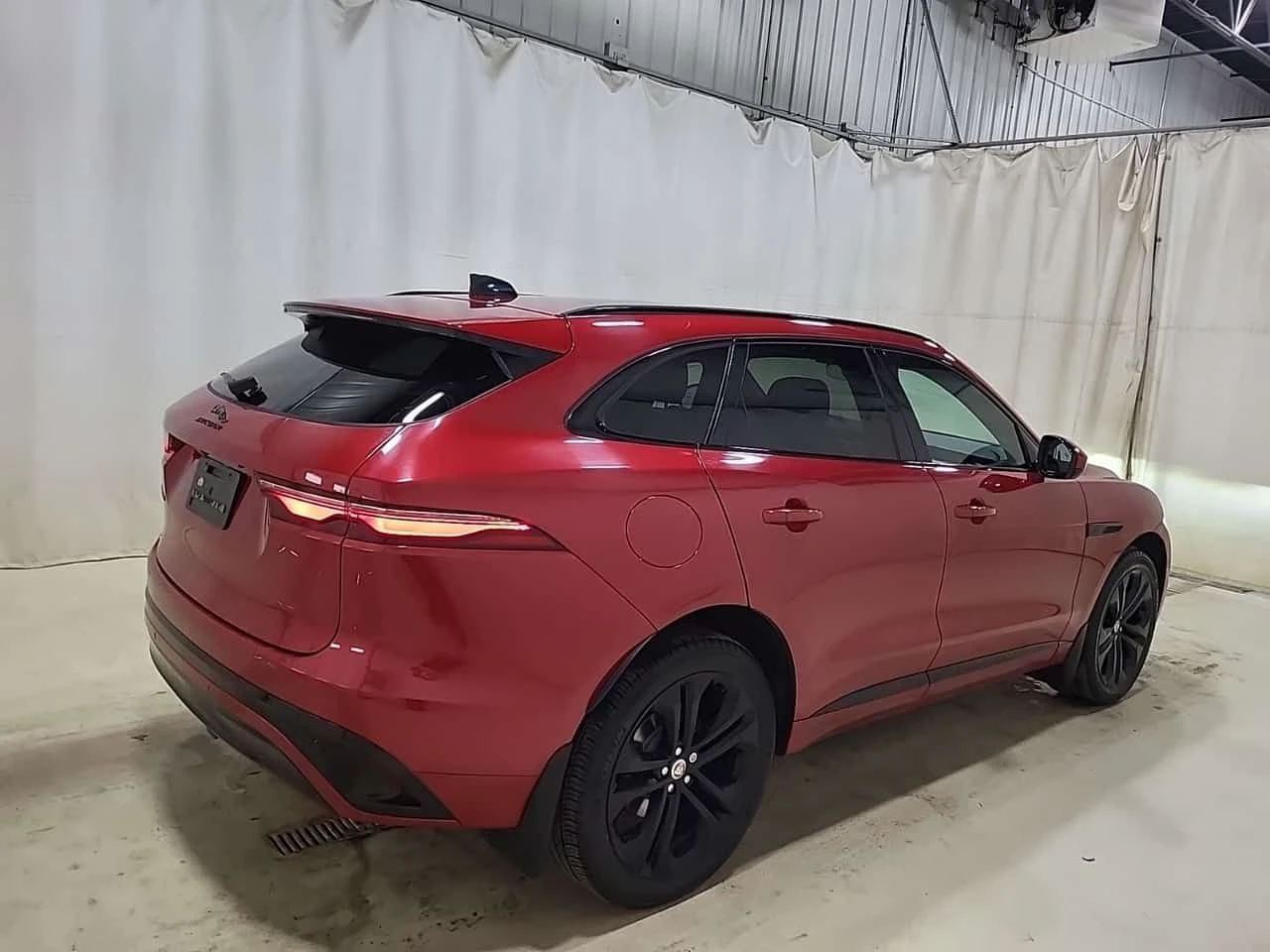 Jaguar F-PACE * R DYNAMIC S * CARFAX * Без инциденти * , снимка 3 - Автомобили и джипове - 54642746