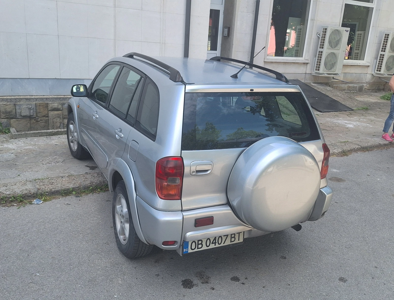 Toyota Rav4 2.0, снимка 4 - Автомобили и джипове - 54907527