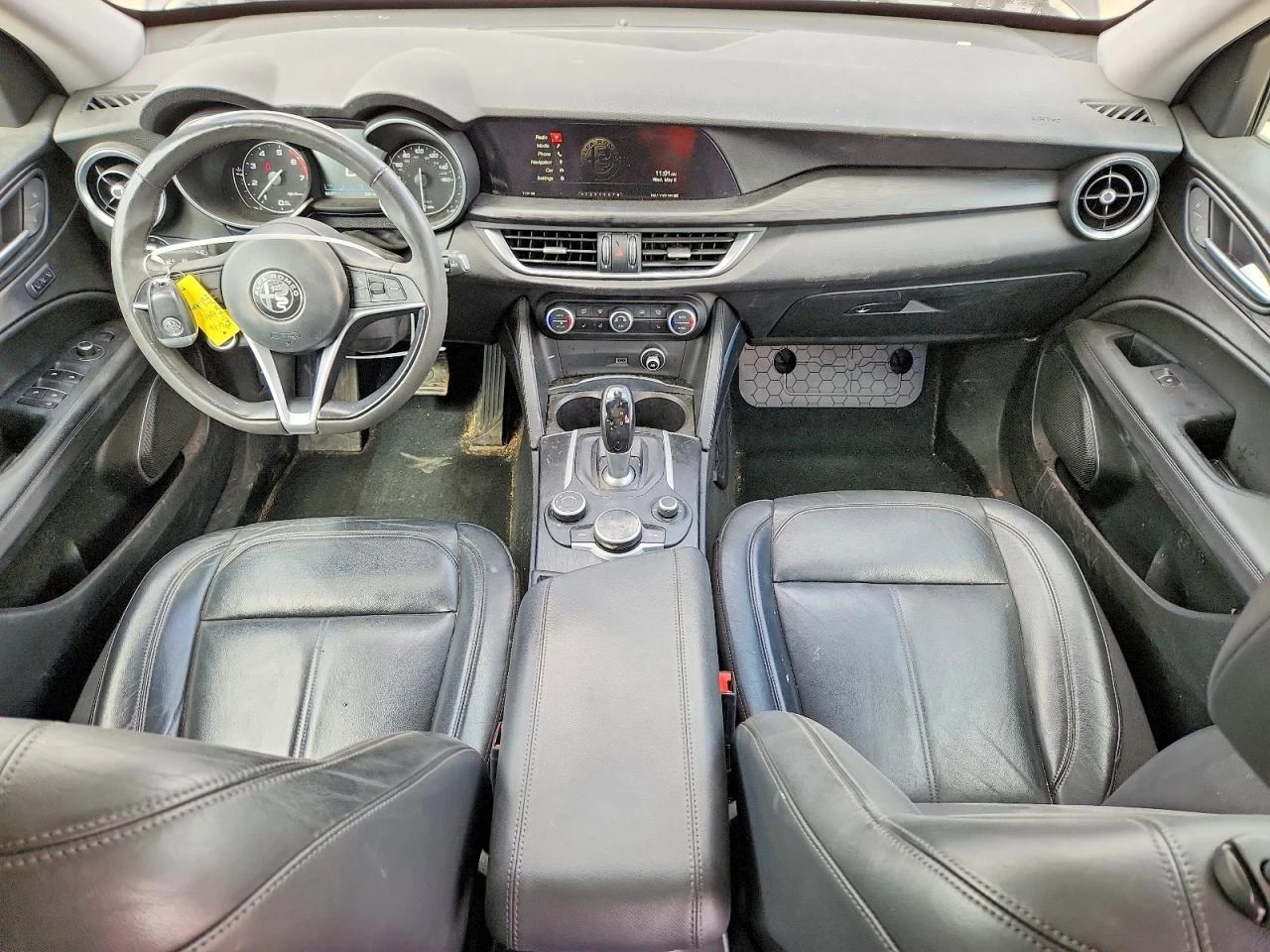 Alfa Romeo Stelvio !!БОГАТО ОБОРУДВАНЕ!! !!ПОДГРЕВИ! !КАМЕРИ!, снимка 8 - Автомобили и джипове - 54963176