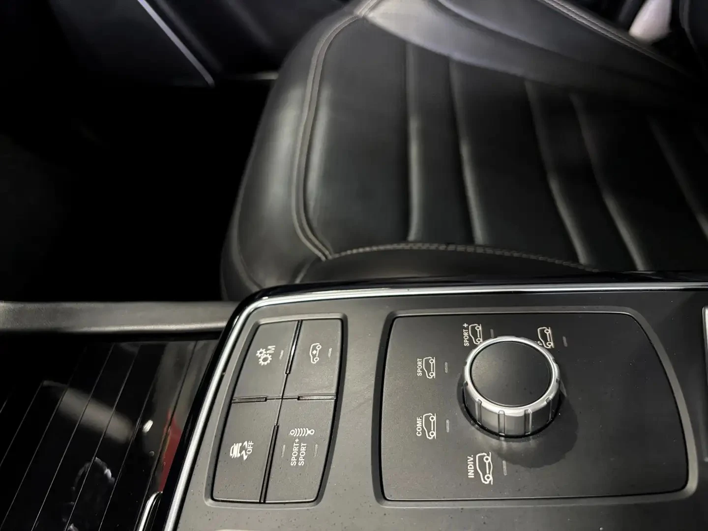 Mercedes-Benz GLE 63 S AMG COUPE B&O LOADED ЦЕНА ДО БЪЛГАРИЯ АВТОКРЕДИТ, снимка 9 - Автомобили и джипове - 55826334