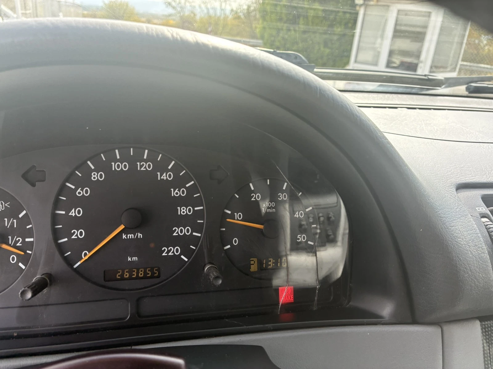 Mercedes-Benz ML 270, снимка 9 - Автомобили и джипове - 56410729
