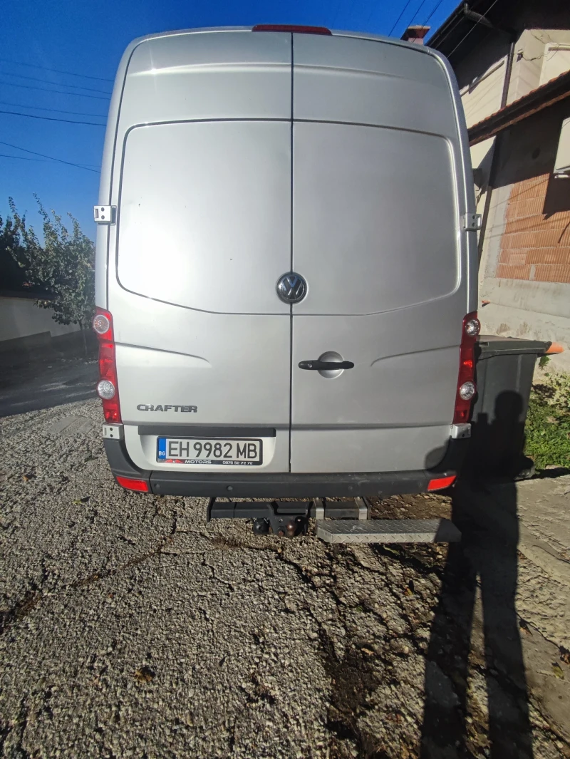 VW Crafter, снимка 8 - Бусове и автобуси - 47721579