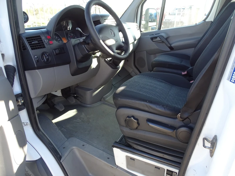 Mercedes-Benz Sprinter 518 *  КАТ.  Б* &#39;&#39;&#39;ШЕРКОМ&#39;&#39;&#39;, снимка 12 - Бусове и автобуси - 52476945