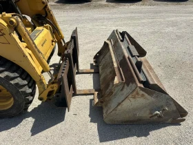 Мини челни товарачи Komatsu, снимка 11