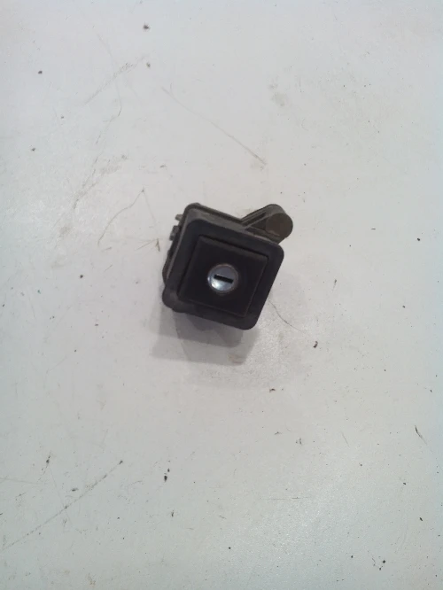 ключалка (копче) за заден капак за Фолксваген Пасат комби