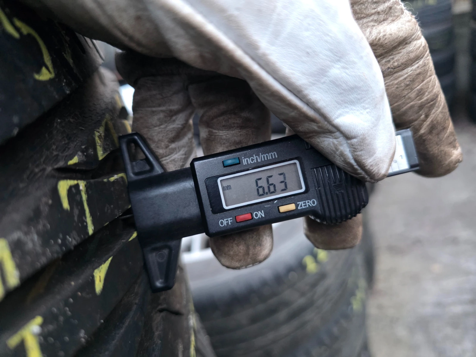 Гуми Летни 225/55R17, снимка 6 - Гуми и джанти - 54173654