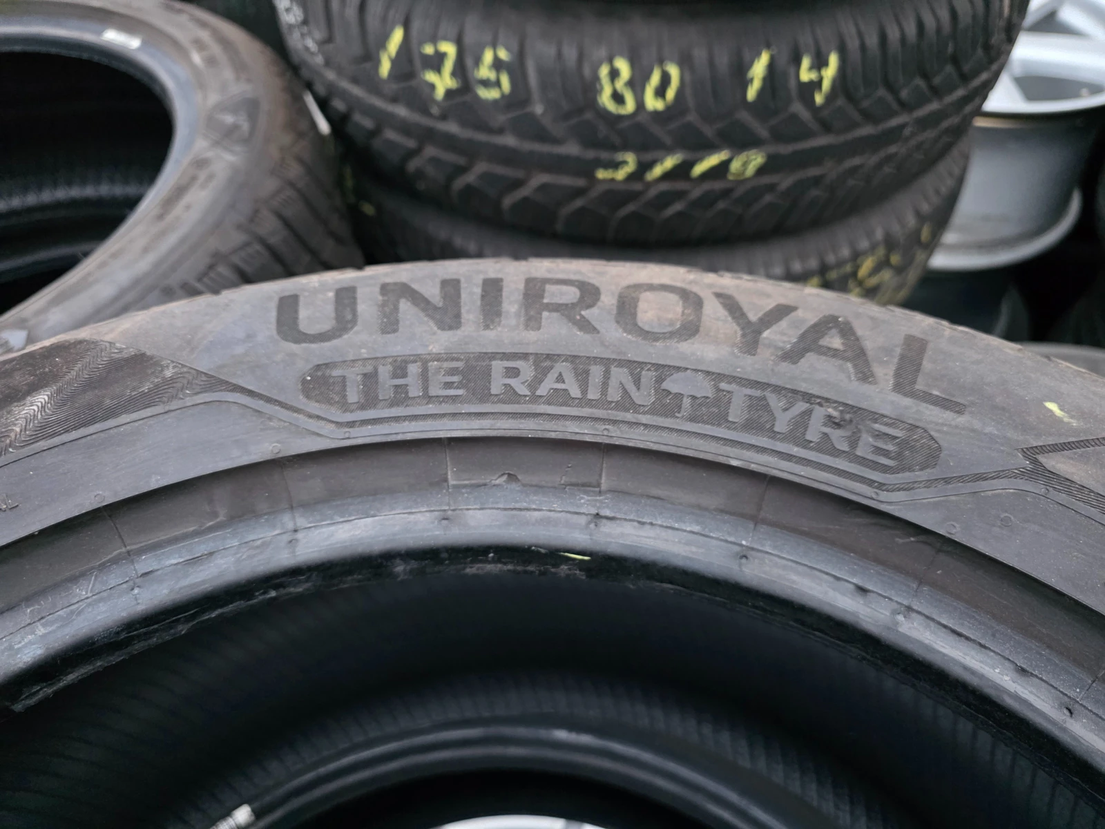 Гуми Летни 225/55R17, снимка 8 - Гуми и джанти - 54173654