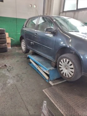 VW Golf 1.6FSI/2.0tdi/1.9tdi/1.6 бензин, снимка 11