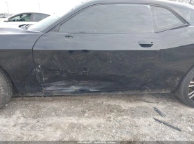 Dodge Challenger 3.6l Sxt, снимка 6