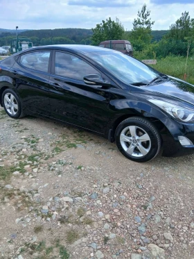 Hyundai Elantra, снимка 2