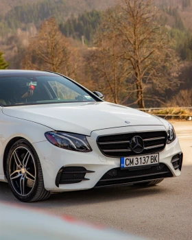 Обява за продажба на Mercedes-Benz E 400 Е400 4Matic AMG LINE ~51 999 лв. - изображение 2