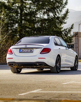 Обява за продажба на Mercedes-Benz E 400 Е400 4Matic AMG LINE ~51 999 лв. - изображение 6