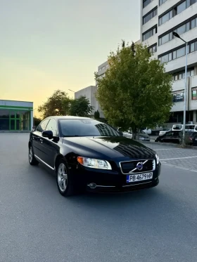 ������ Volvo S80