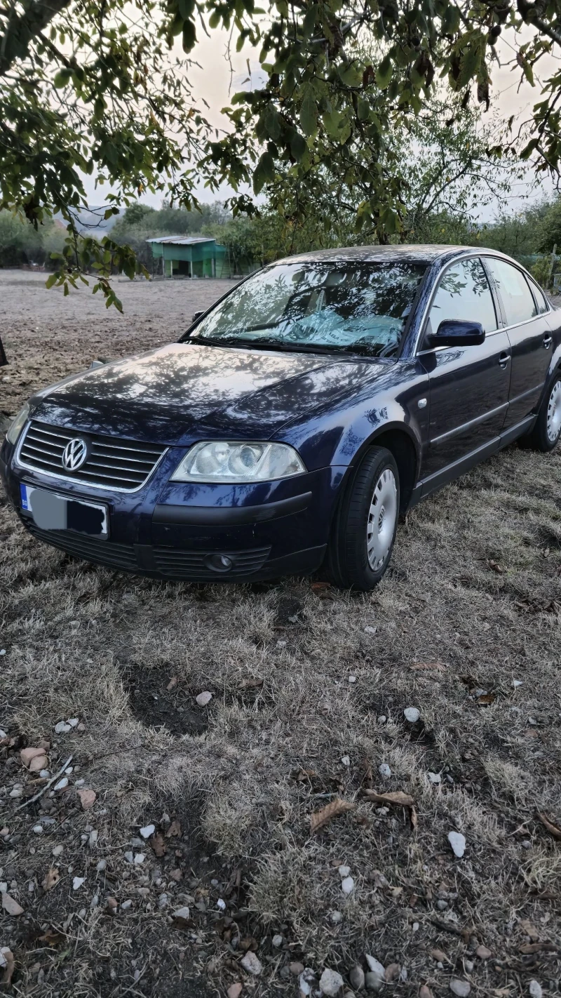 VW Passat 1.9 TDI, снимка 1 - Автомобили и джипове - 47261457