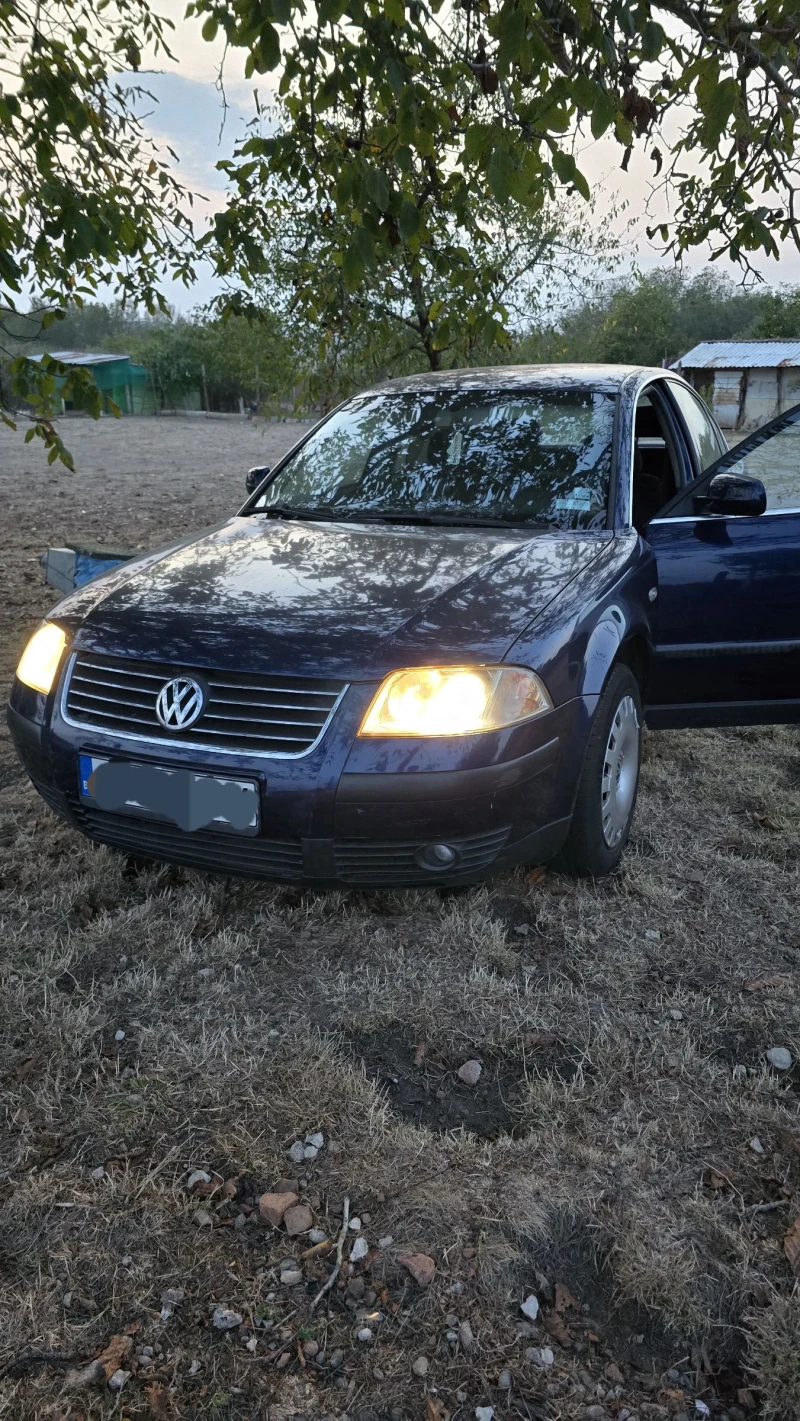 VW Passat 1.9 TDI, снимка 6 - Автомобили и джипове - 47261457