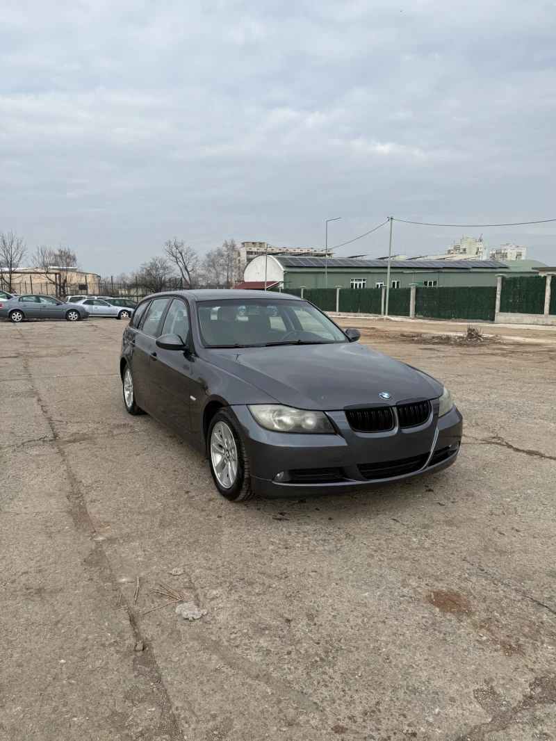 BMW 320 320 , снимка 1 - Автомобили и джипове - 48787430