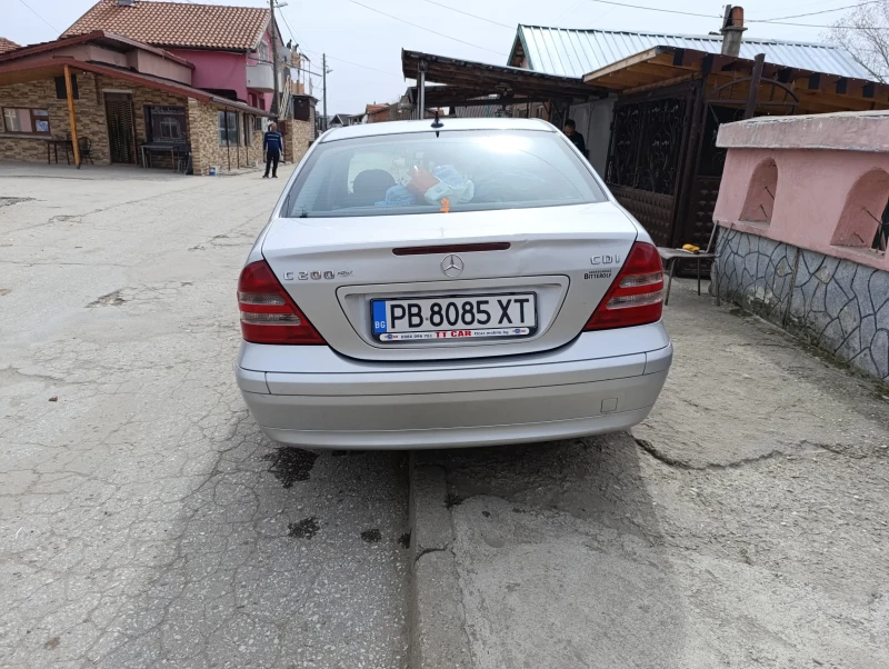 Mercedes-Benz C 200, снимка 6 - Автомобили и джипове - 49506761