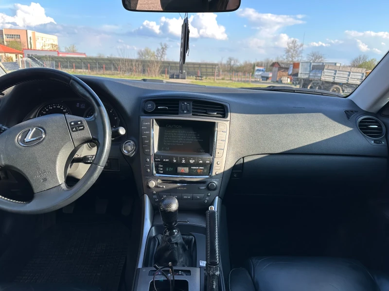 Lexus IS 220d Facelift, НАВИГАЦИЯ+ ПОДГРЕВ, 2009, снимка 11 - Автомобили и джипове - 51254968