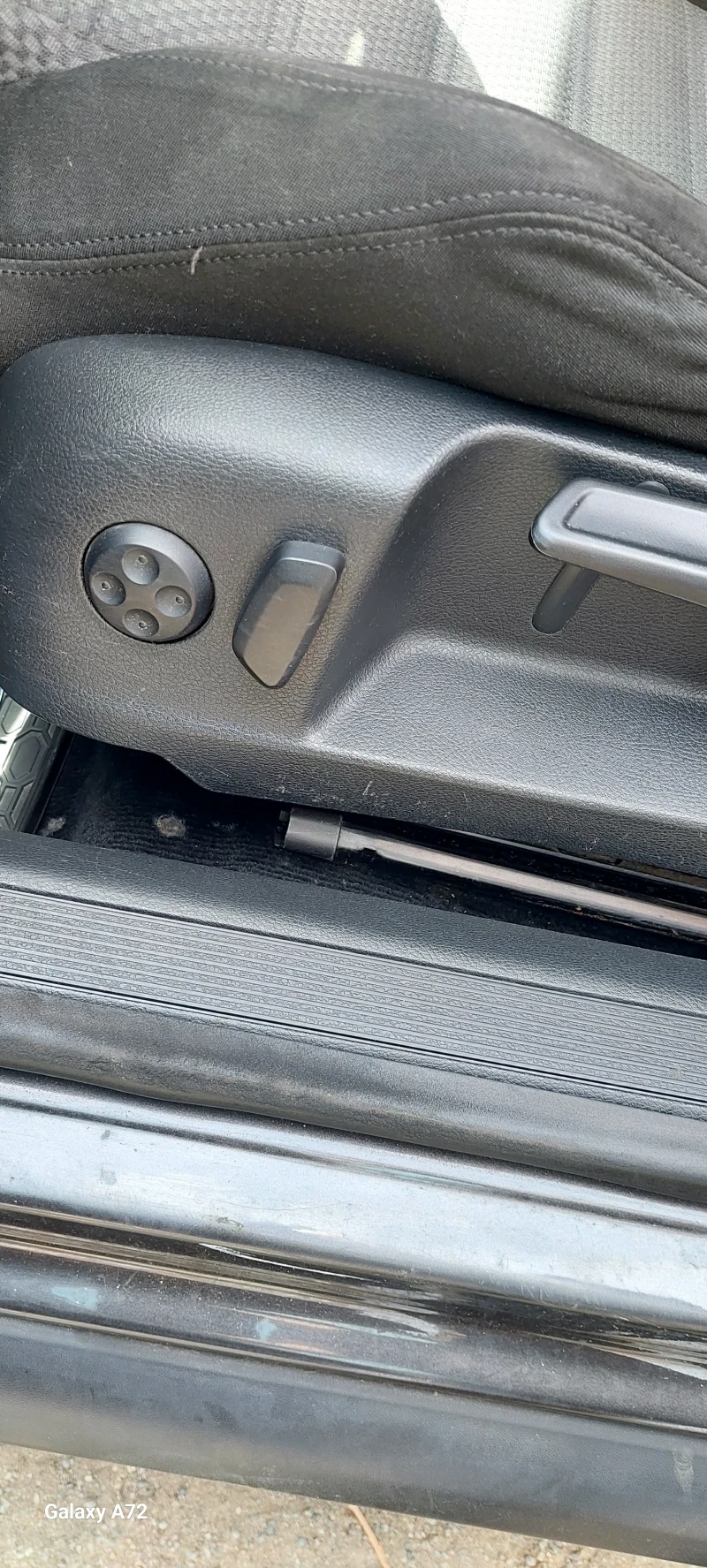 VW Passat, снимка 7 - Автомобили и джипове - 51550392