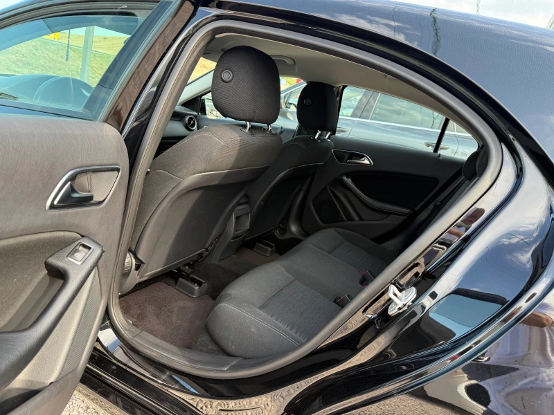 Mercedes-Benz A 180 1.6i, Евро6, , снимка 15 - Автомобили и джипове - 50823630