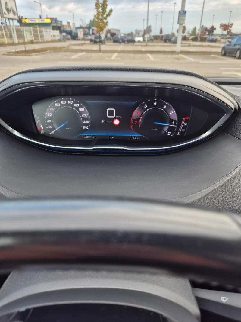 Peugeot 5008 1.2 Active Business,  130 к.с., 6 ск., 7 места, снимка 13 - Автомобили и джипове - 52037481