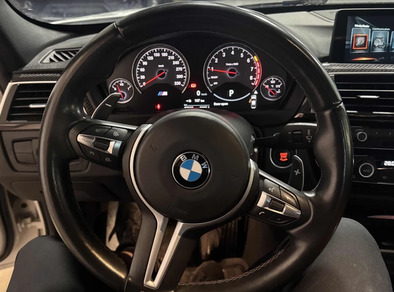 BMW M3 * Автокредит* , снимка 11 - Автомобили и джипове - 52873896