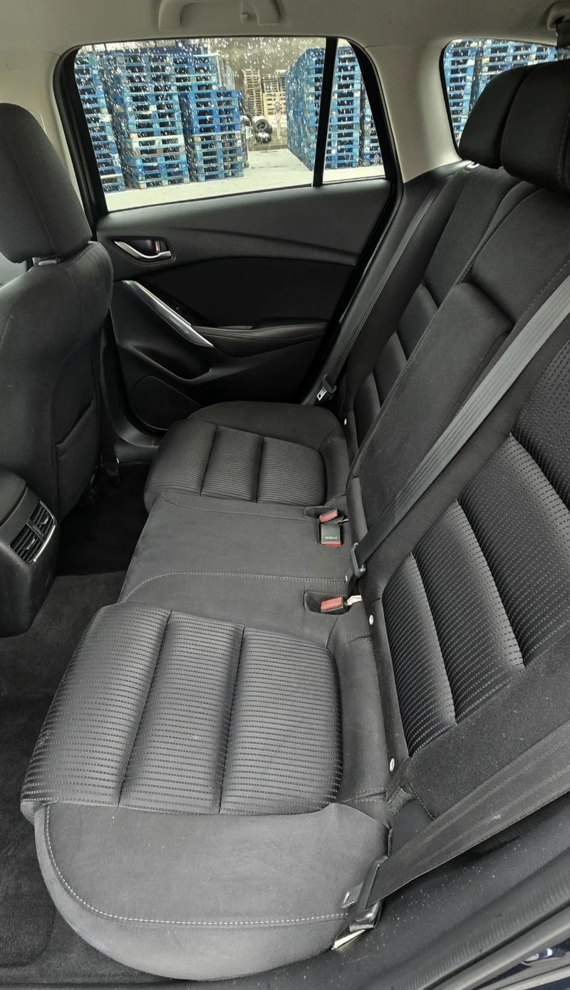 Mazda 6 2.2 D Skyactiv, снимка 11 - Автомобили и джипове - 53021236