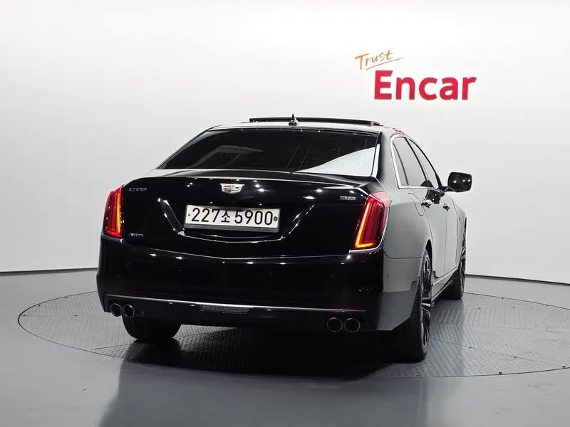 Cadillac CT6, снимка 4 - Автомобили и джипове - 54462250