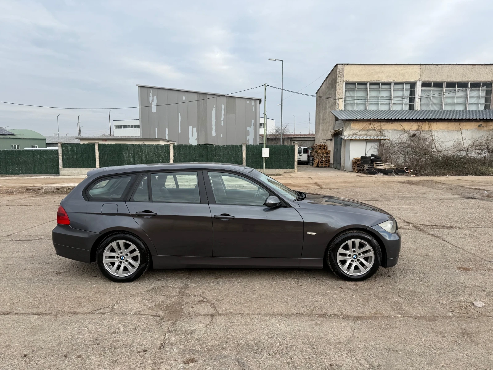 BMW 320 320  - изображение 4
