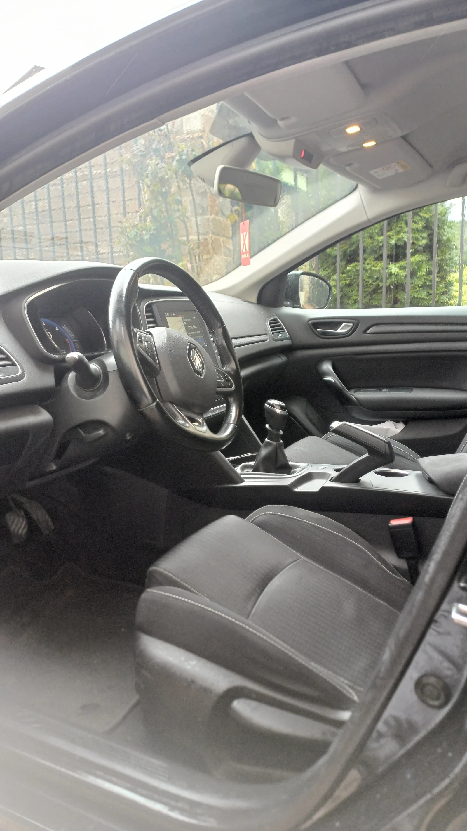 Renault Megane 1.5 DCI - изображение 5