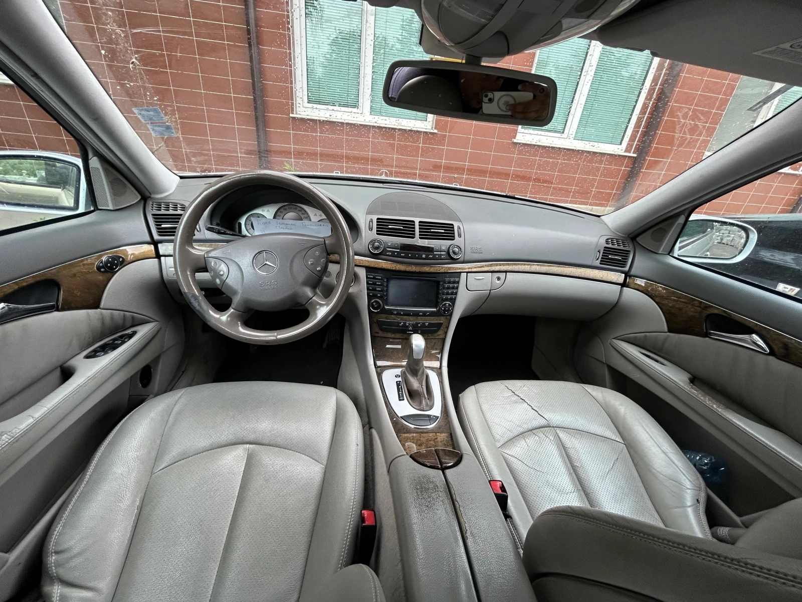 Mercedes-Benz E 320  - изображение 5