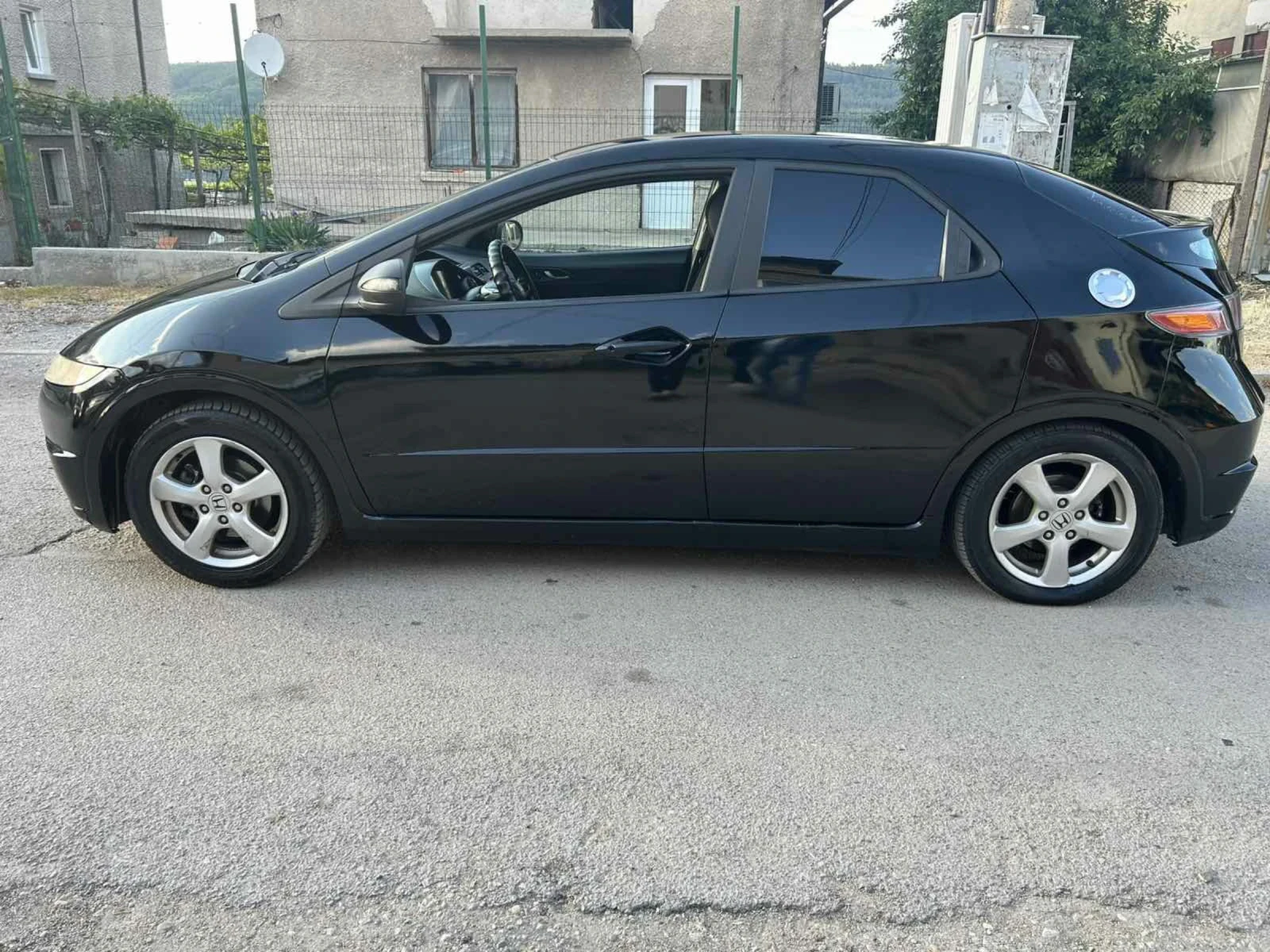 Honda Civic 1.4 - изображение 3