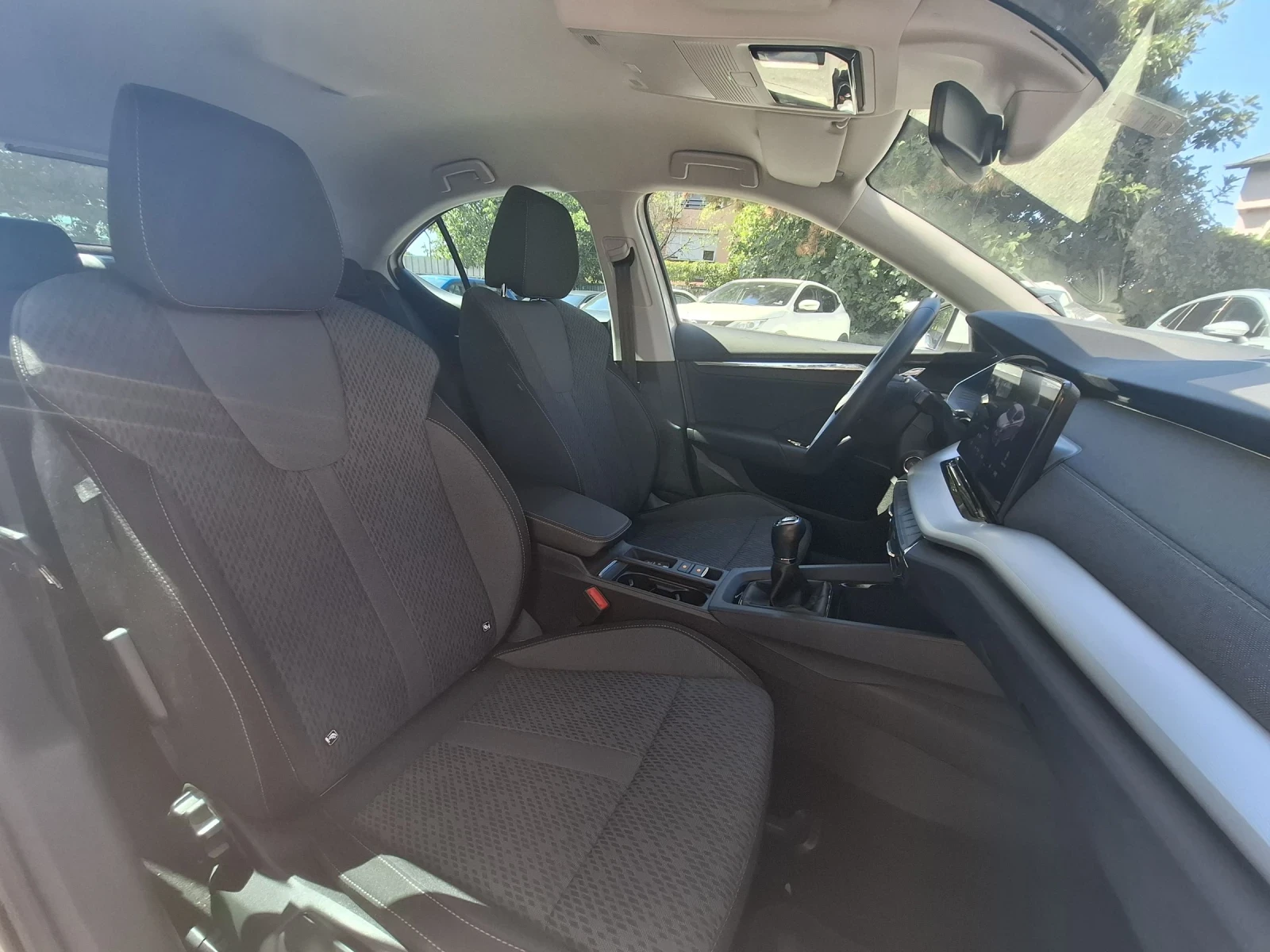 Skoda Octavia 1, 5 TSI  - изображение 10