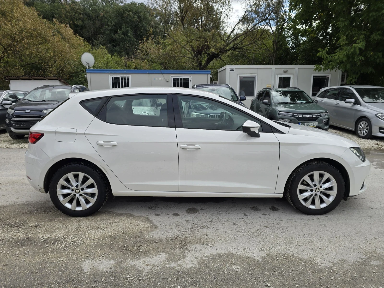 Seat Leon 1.5tdi 116к.с Топ състояние  - изображение 8