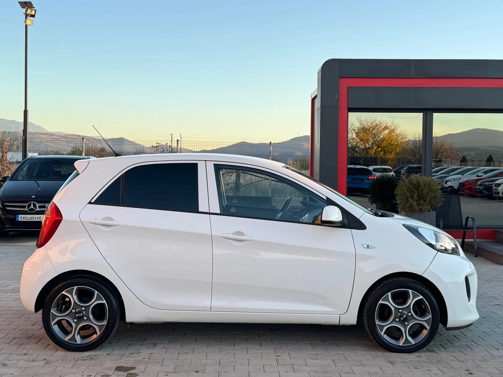 Kia Picanto 1.0i EURO-6 LPG - изображение 6