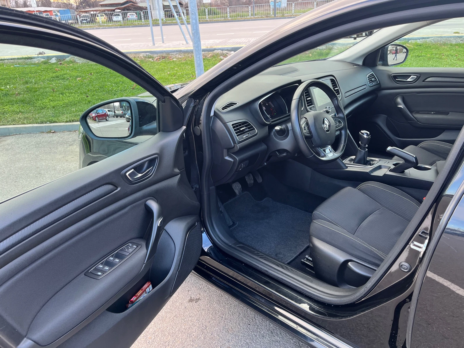 Renault Megane 1.5dci EURO6 NAVI LED | Mobile.bg � ����������� 11