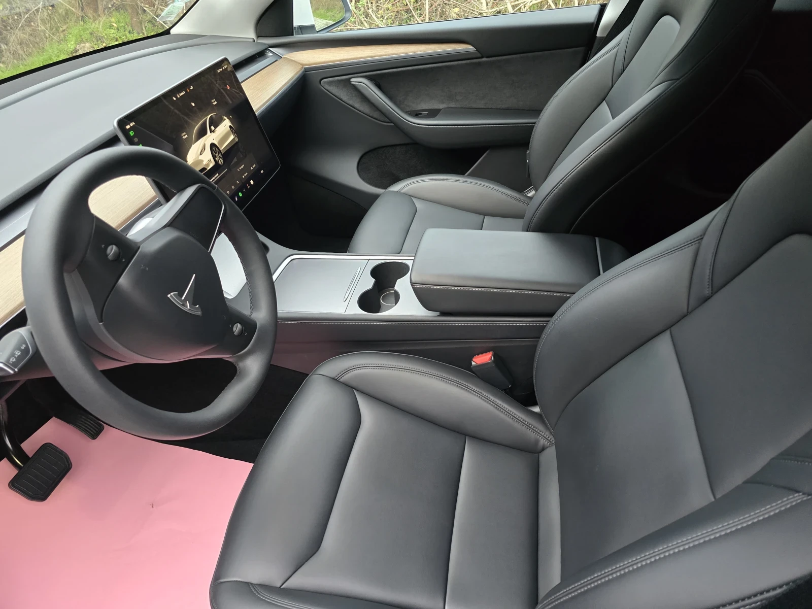 Tesla Model Y SR LFP Гаранция EU | 2комп. Джантi - изображение 2