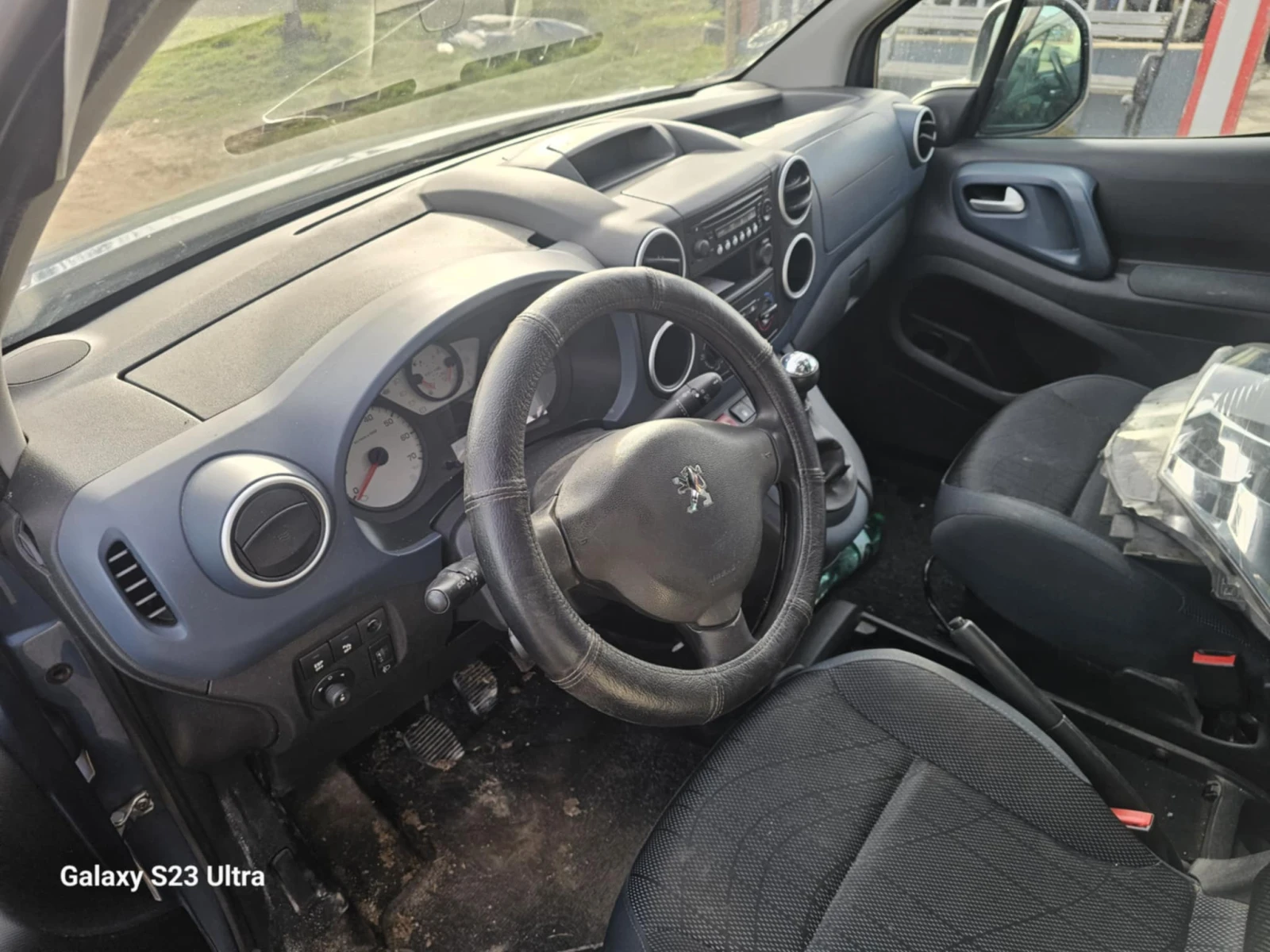 Peugeot Partner 1.6 - изображение 6