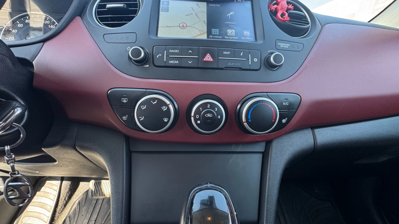 Hyundai I10 | Mobile.bg � ����������� 12