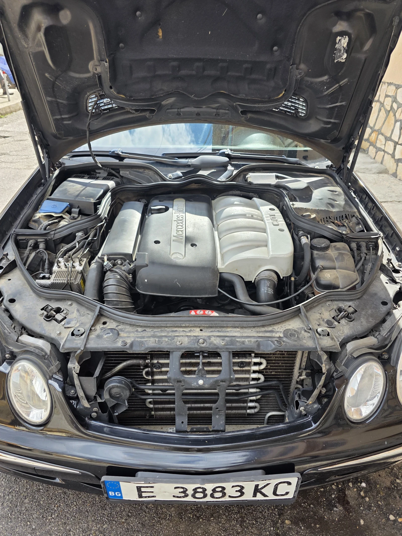 Mercedes-Benz E 220 W211, снимка 13 - Автомобили и джипове - 54099647