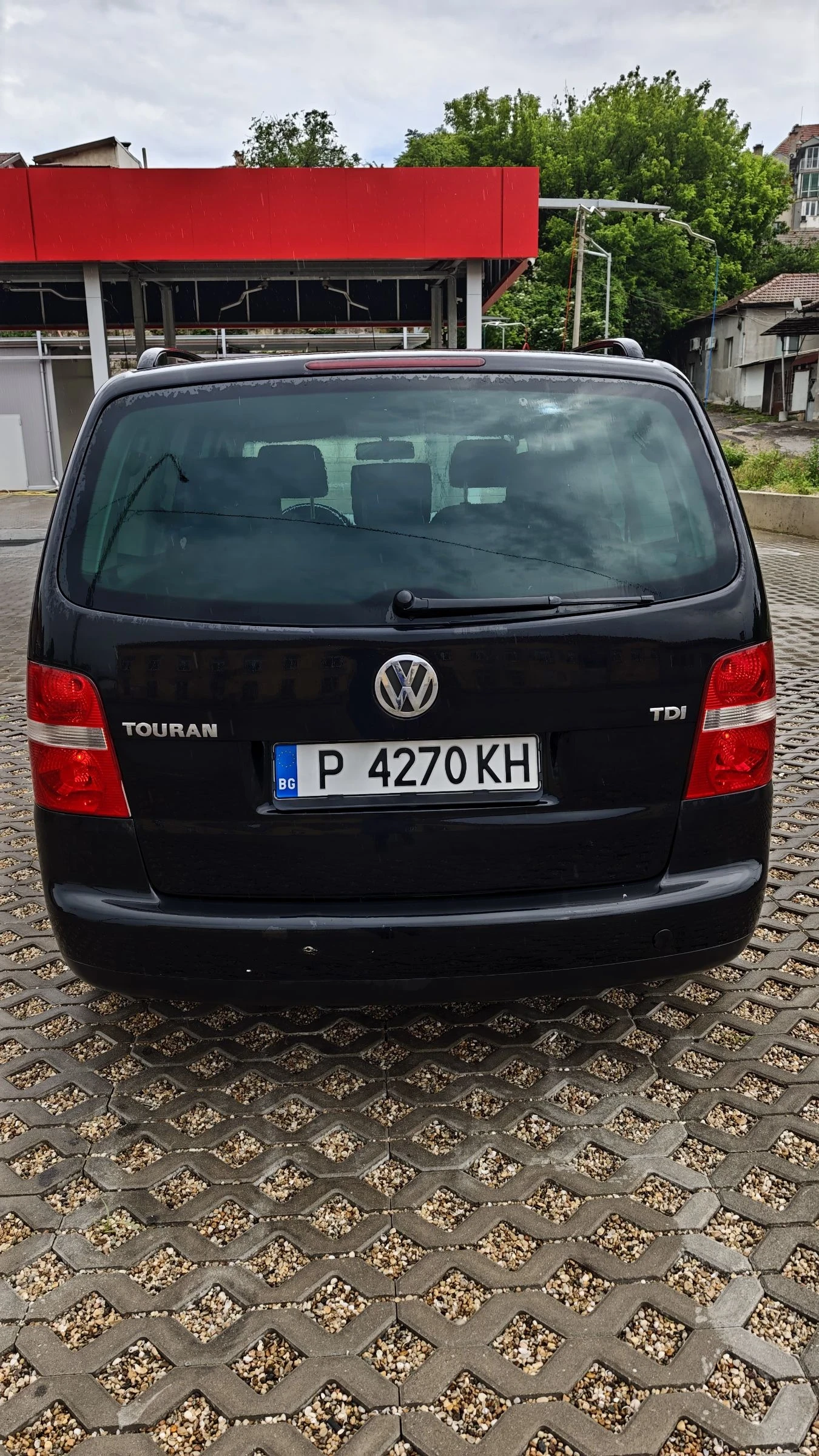 VW Touran 1.9, снимка 3 - Автомобили и джипове - 54652305