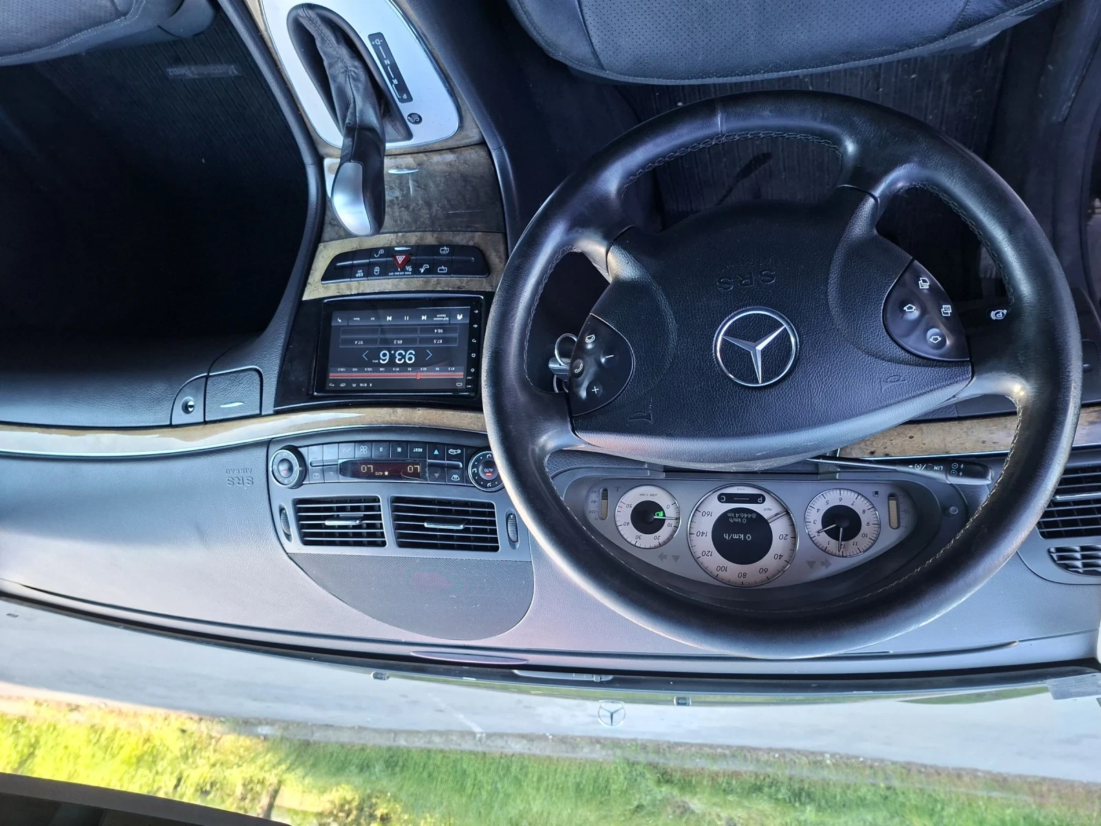Mercedes-Benz E 320, снимка 6 - Автомобили и джипове - 54674519