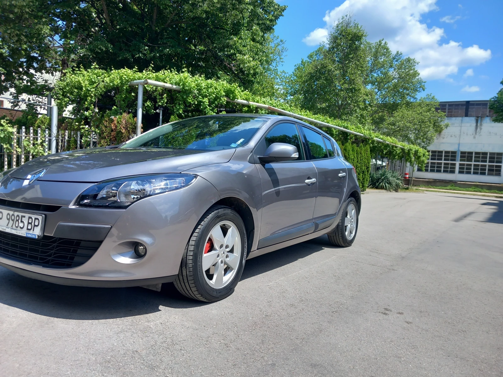 Renault Megane 1.5, снимка 2 - Автомобили и джипове - 54717348