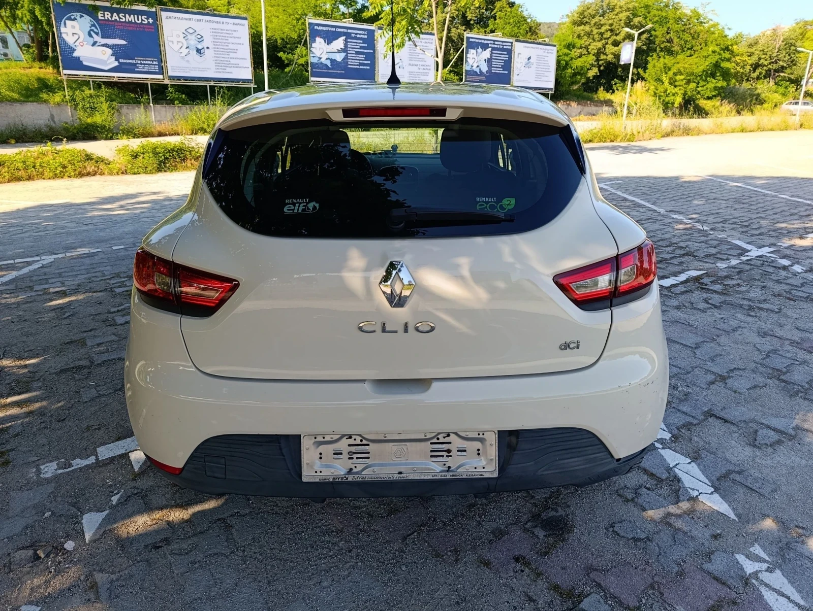 Renault Clio 1.5DCI, снимка 3 - Автомобили и джипове - 54973606